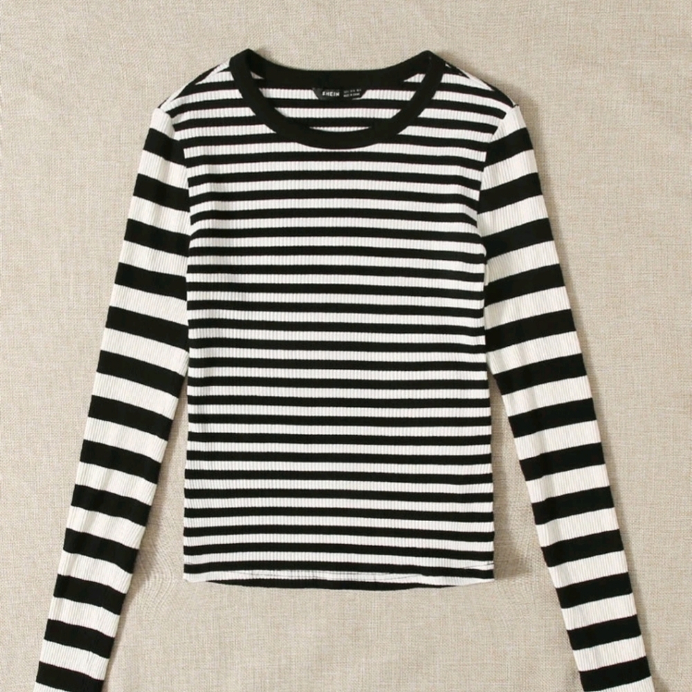 Blouse - Picture 3 of 3